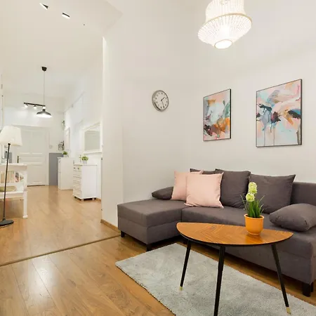 Kalia 4br